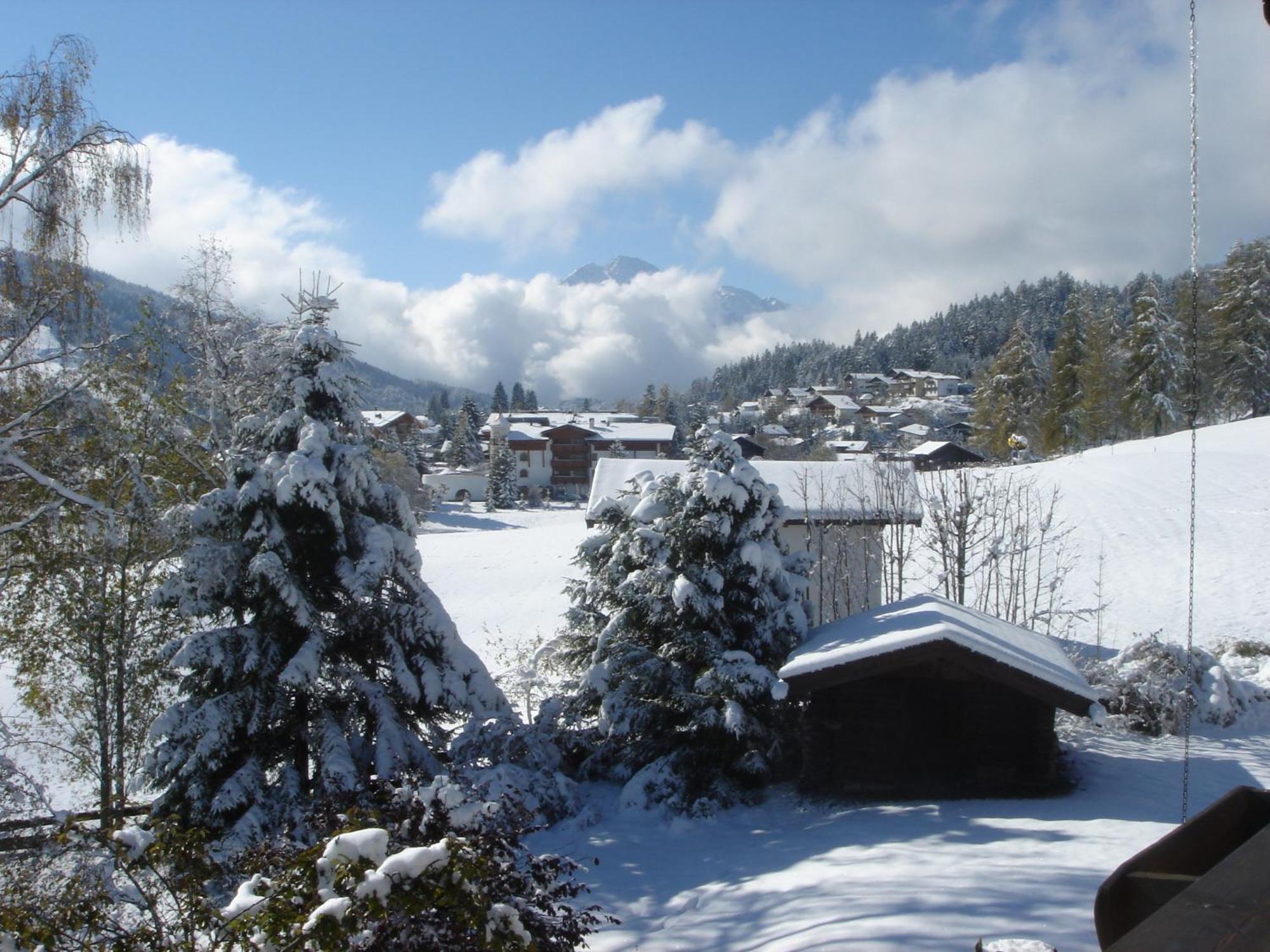 Landhaus Frenes Apartments Seefeld in Tirol Eksteriør bilde